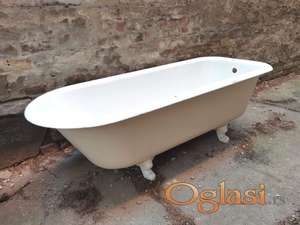 Tučana stara samostojeća kada